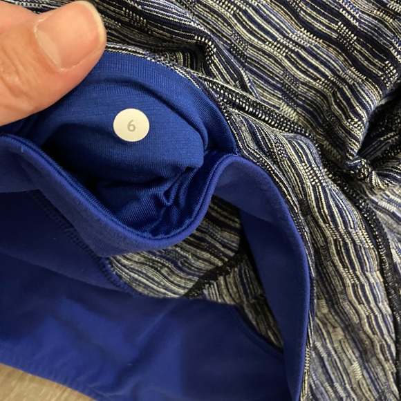 Lululemon wunder Under’s - Picture 3 of 3